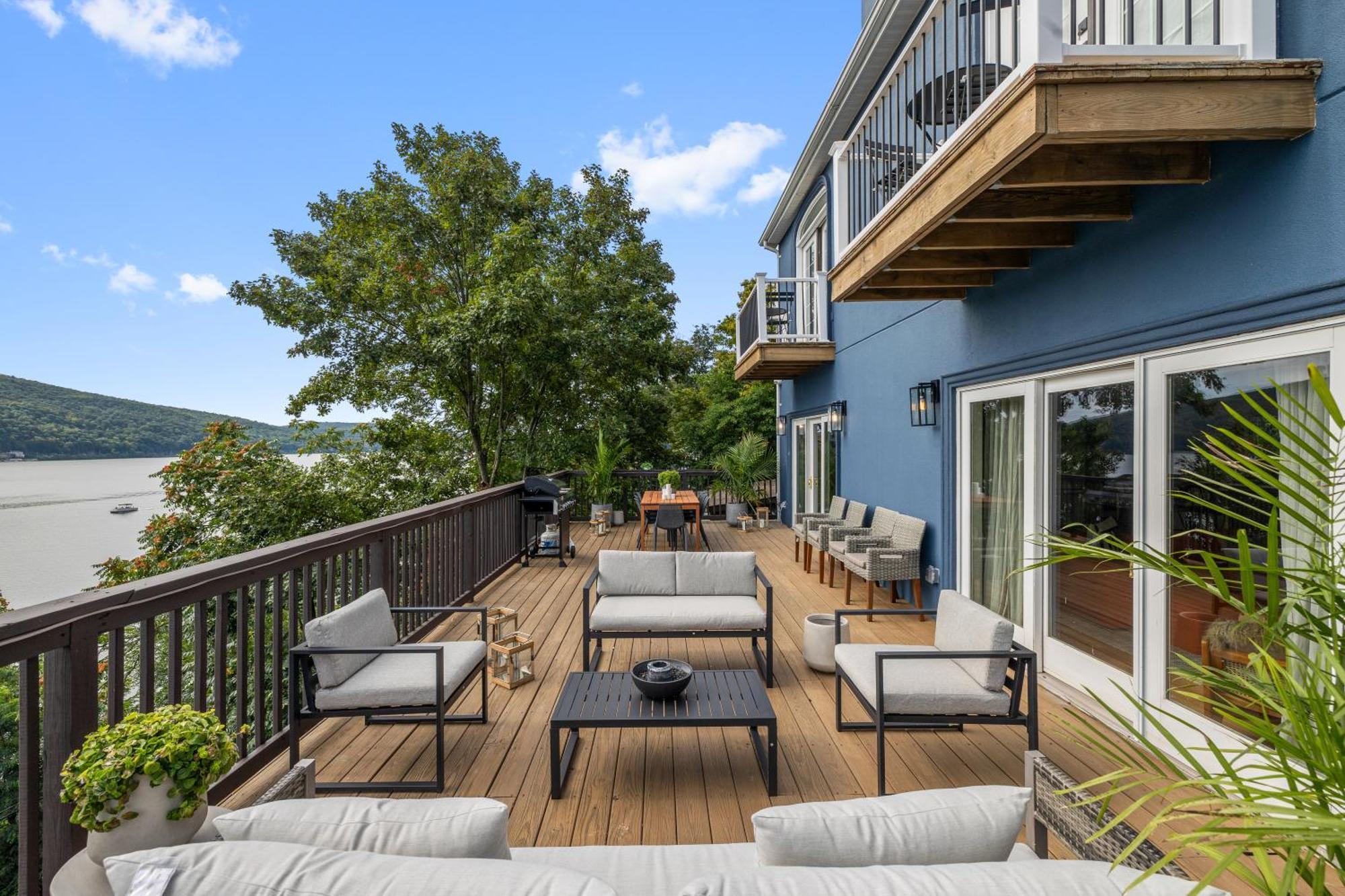 Lakeview House - Hot Tub - Firepit - Stunning Views - Spacious Deck - Cozy Living Room - Bar Greenwood Lake Eksteriør billede