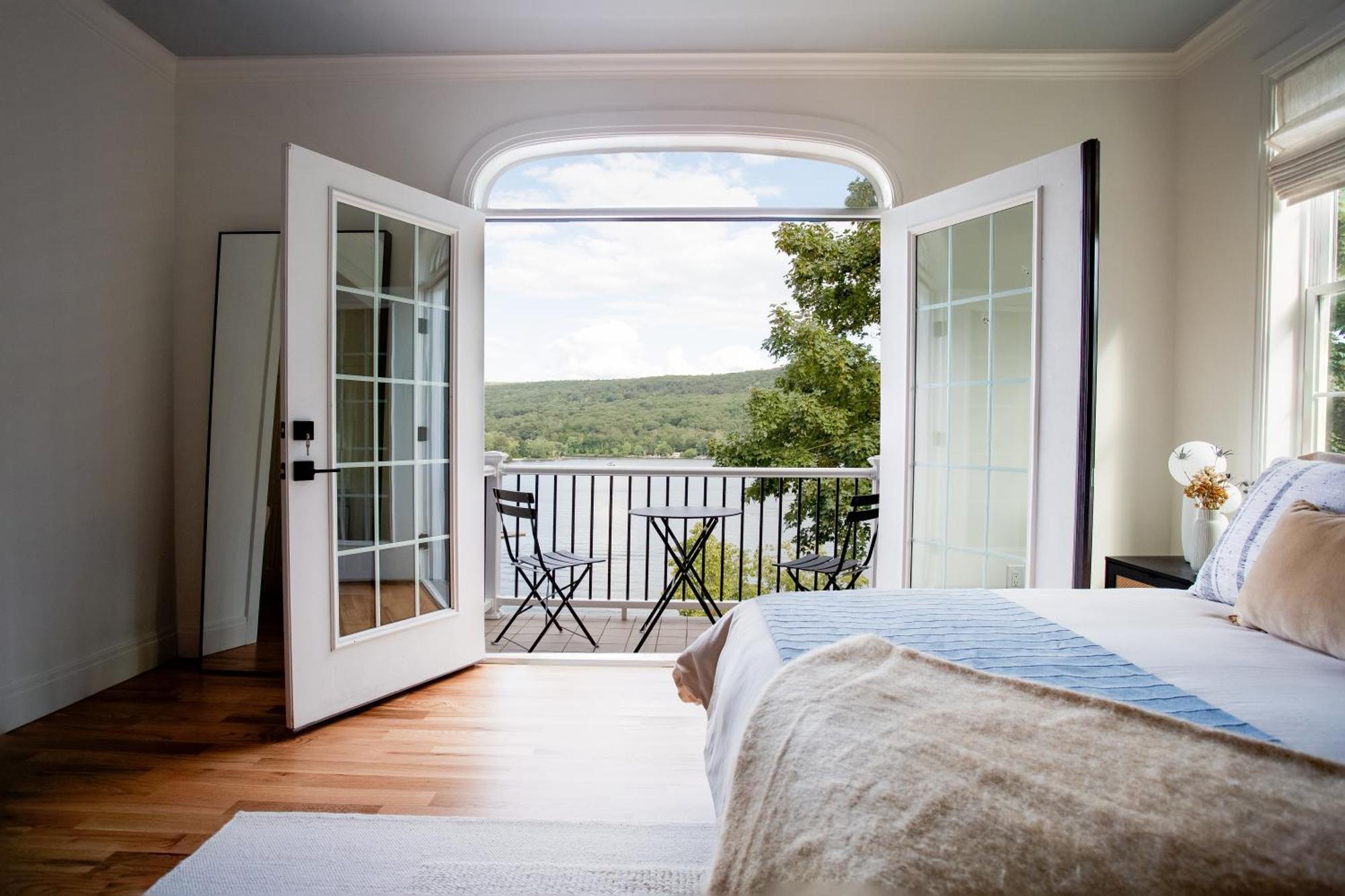 Lakeview House - Hot Tub - Firepit - Stunning Views - Spacious Deck - Cozy Living Room - Bar Greenwood Lake Eksteriør billede