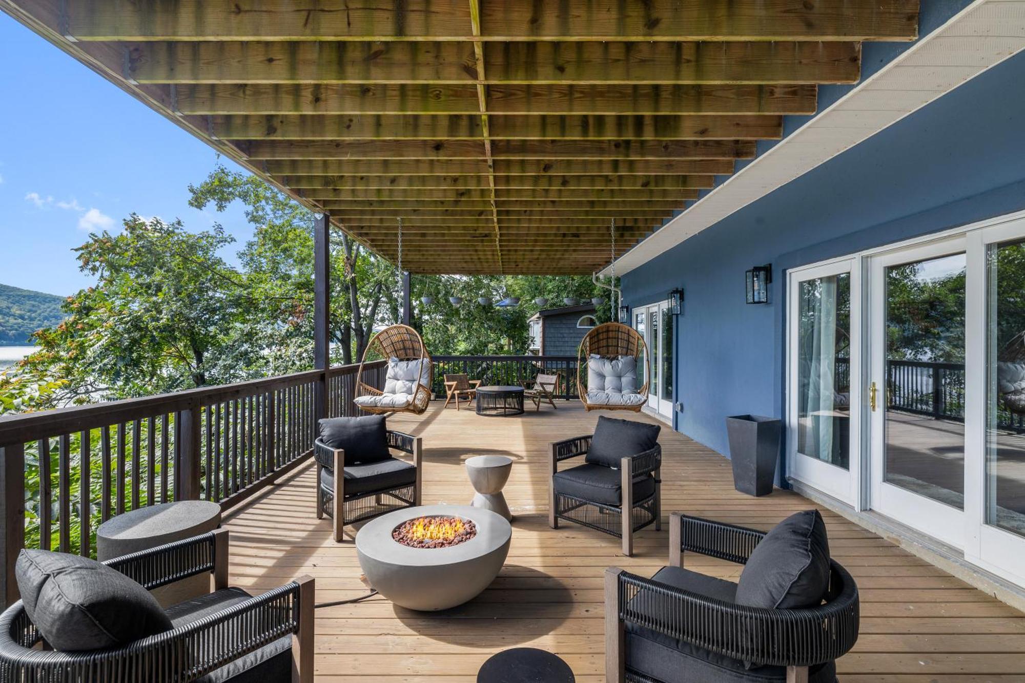 Lakeview House - Hot Tub - Firepit - Stunning Views - Spacious Deck - Cozy Living Room - Bar Greenwood Lake Eksteriør billede